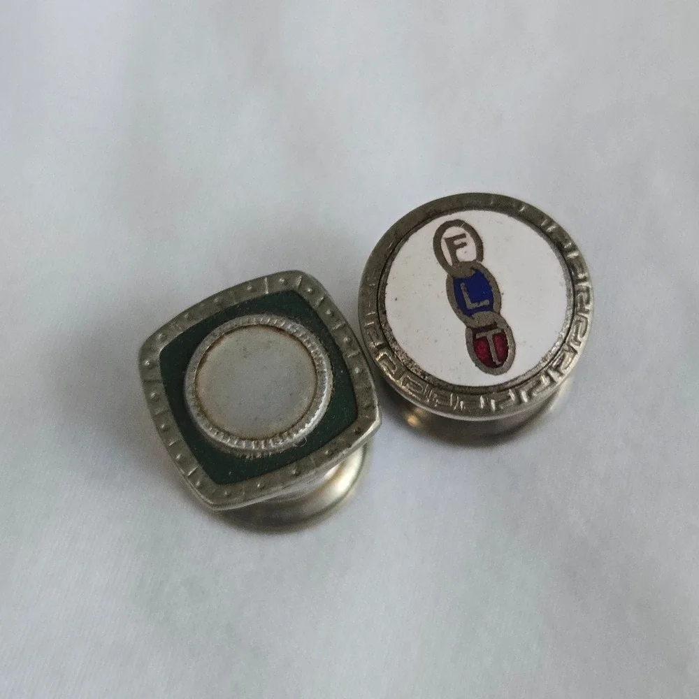 VTG Odd Fellows Cufflinks‎ Silver Green Mens OS FLT Enamel Mismatched Fraternal